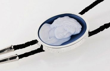 sympathy-gift-cameo-for-man
