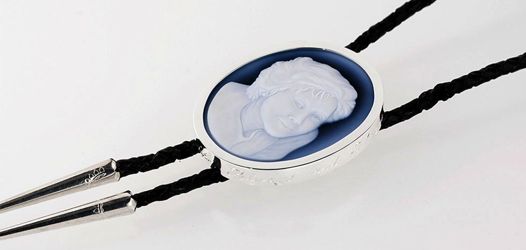 sympathy-gift-cameo-for-man-wide