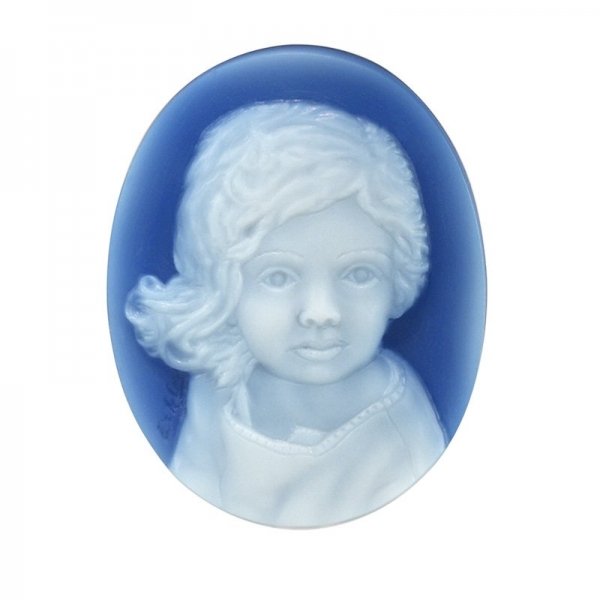 white-blue-agate-cameo-portrait-unset-800-sq