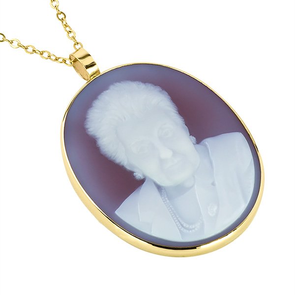 cameo-portrait-grandmother-80-years-old-gold-6-sq