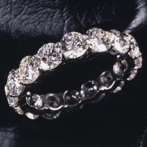 diamond-anniversary-ring-sq